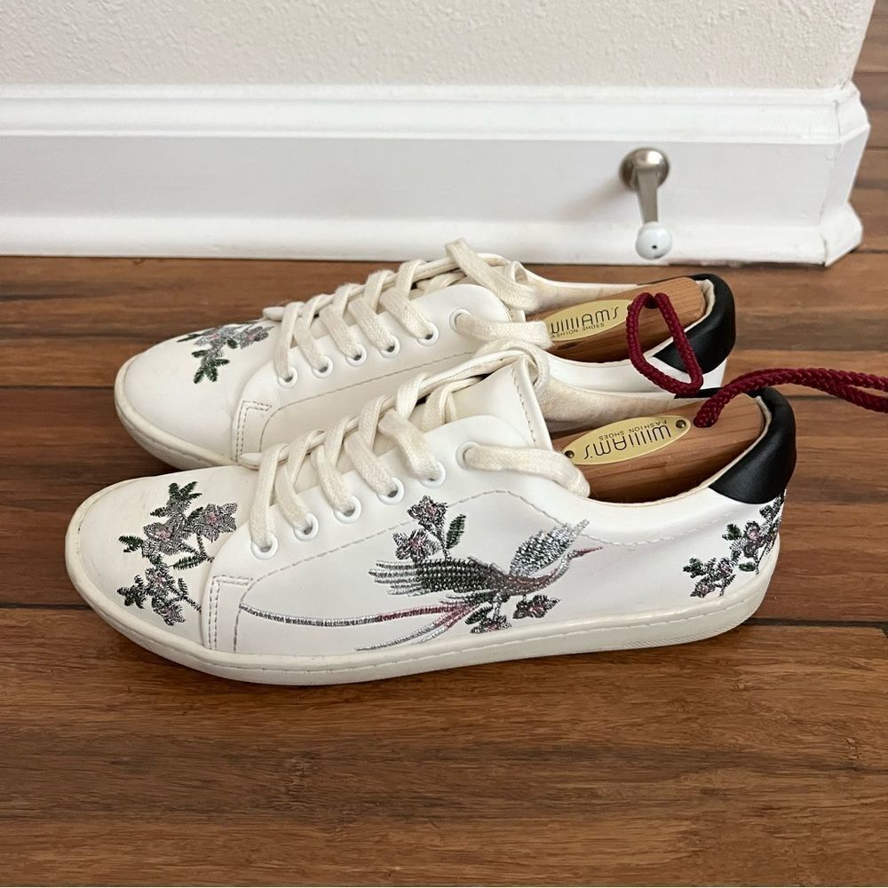 Zara White Embroidered Sneakers EU 35/US 5